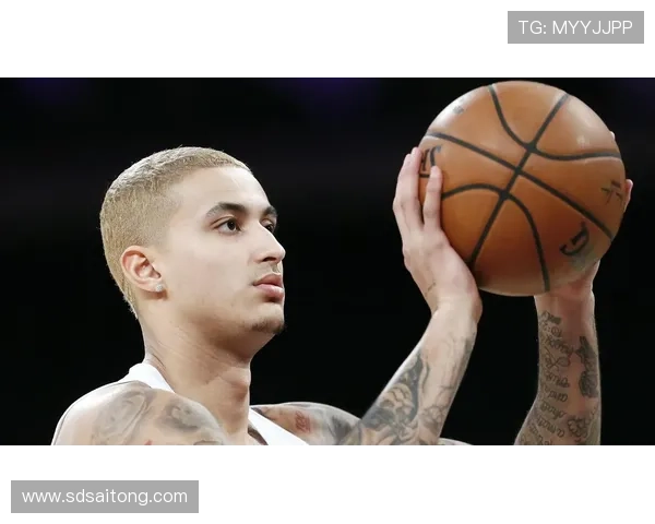 库兹马投篮训练频频失误罚球线跳投屡屡短缺令人担忧